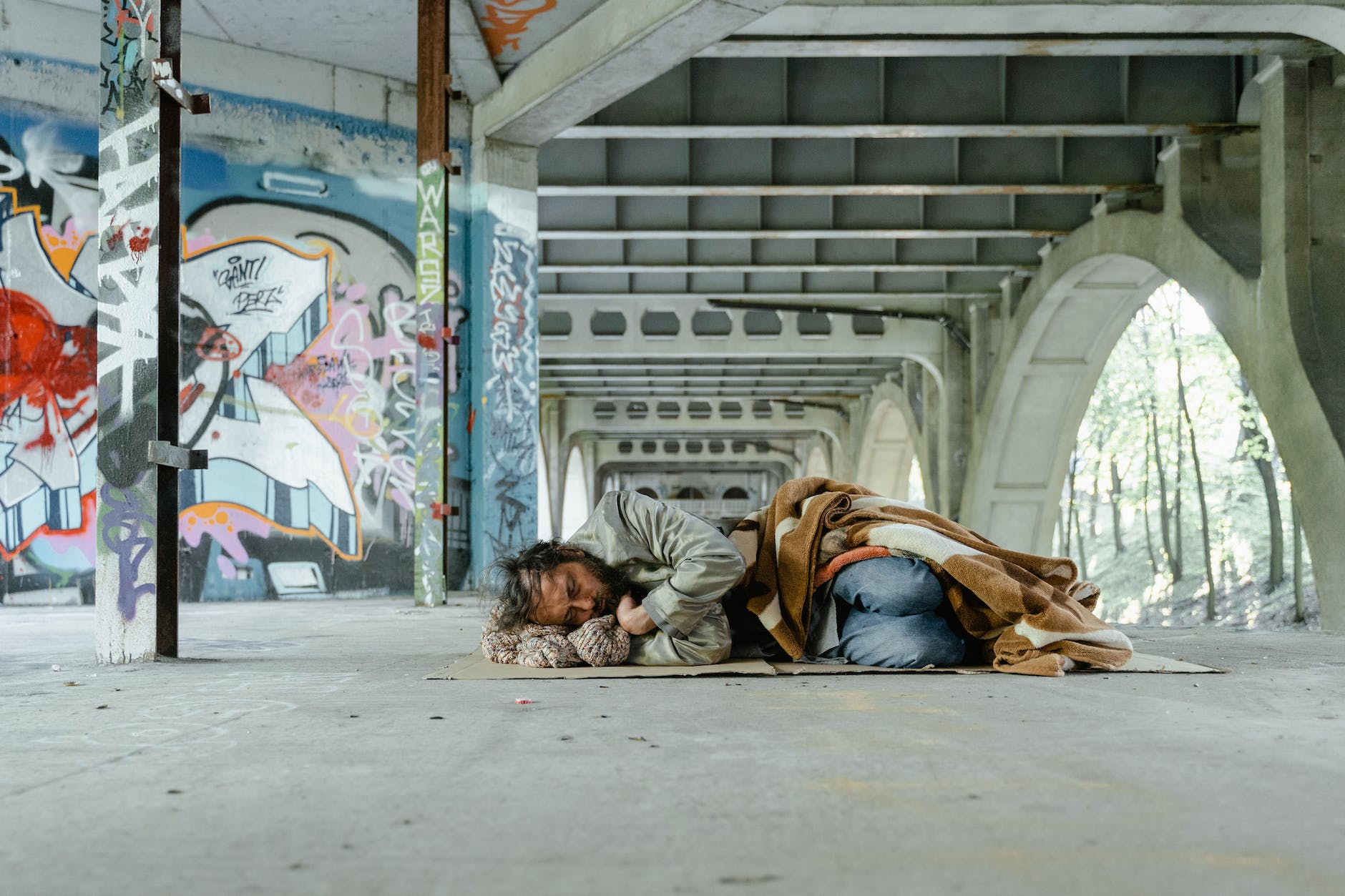 The street with no name is where their home is…