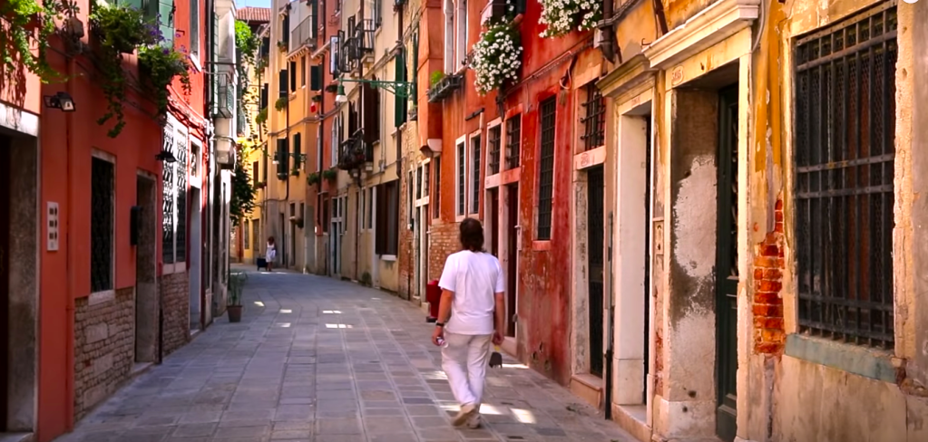How To Travel Like a Local In Destinations Visited.